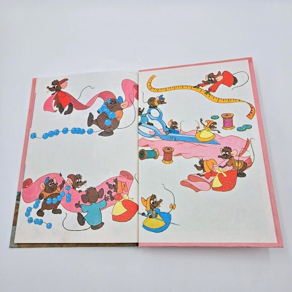 Disney Books Grolier Book Club Cinderella Sleeping Beauty Snow White The Rescuer - Picture 8 of 16